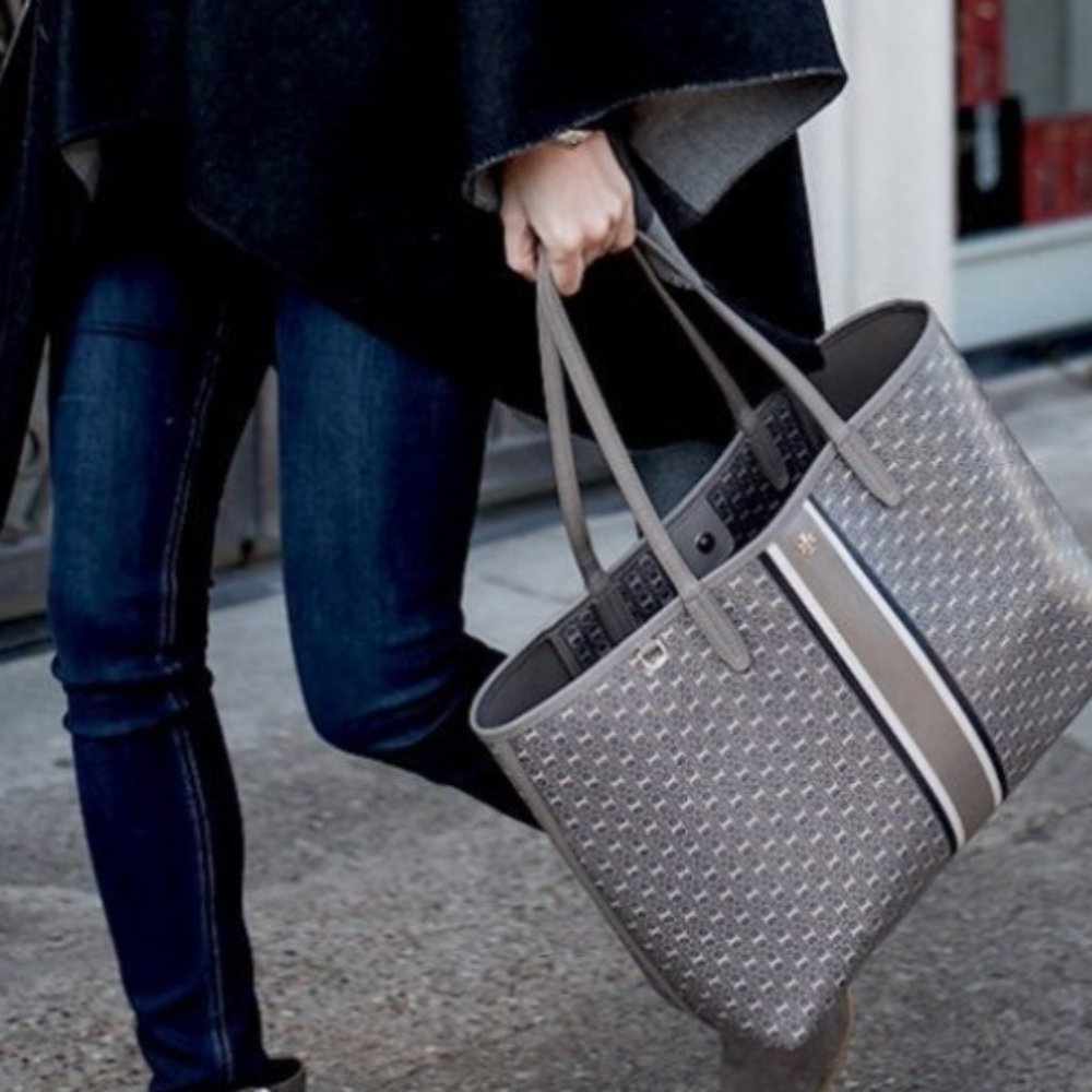 Tory Burch Gemini Link Tote French Grey
